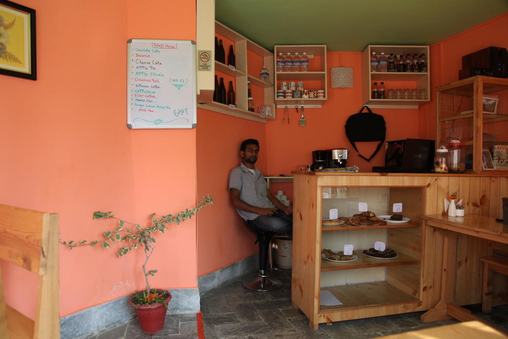 Hotel Naggar Delight Nagar  Bagian luar foto